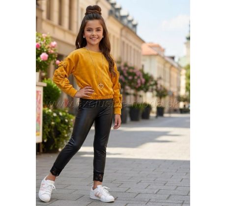 Velúrová blúzka Super cool + retiazka